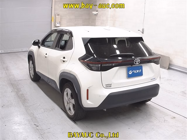 TOYOTA YARIS CROSS