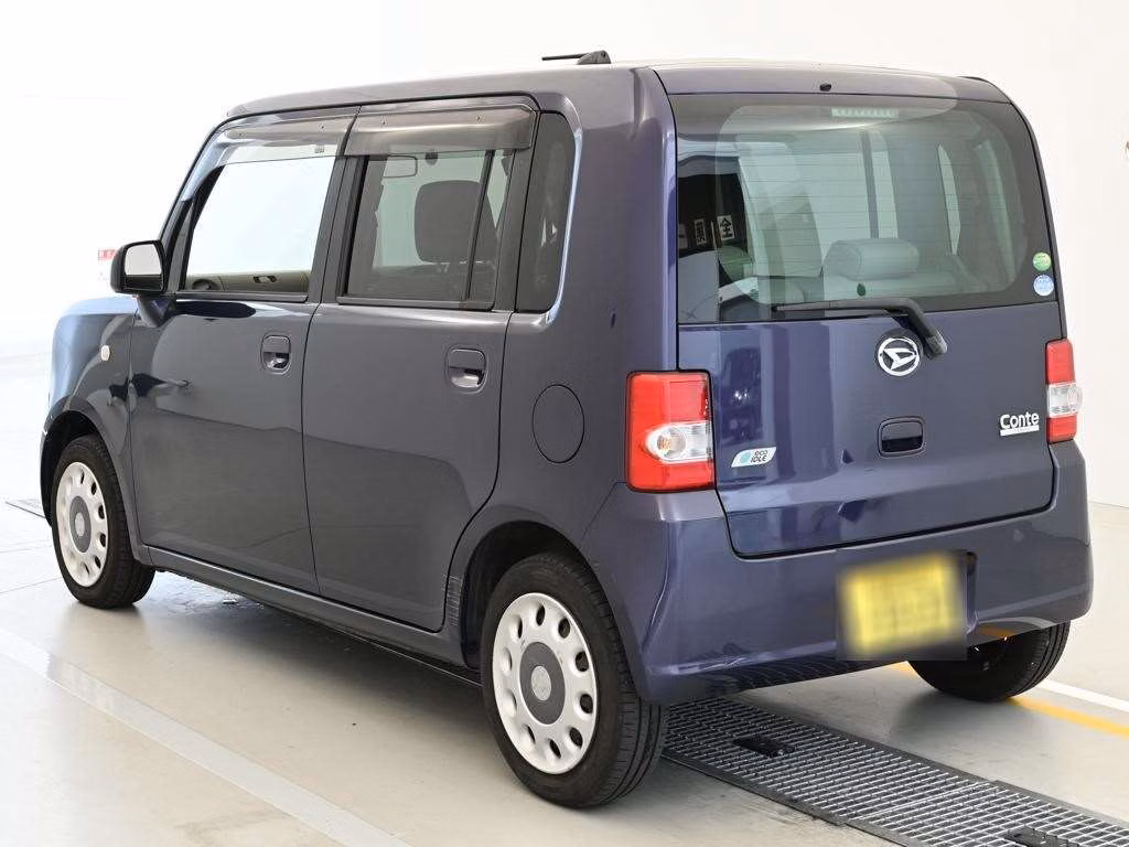DAIHATSU MOVE CONTE