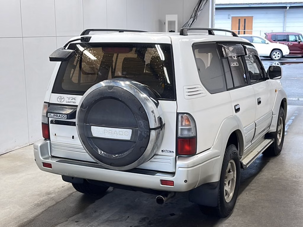 TOYOTA LAND CRUISER PRADO