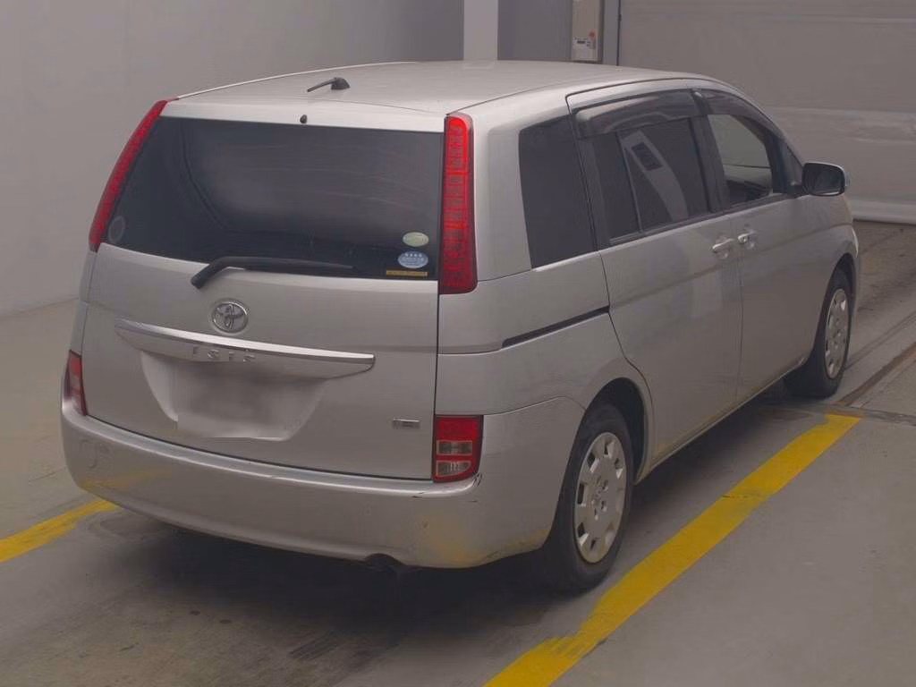 TOYOTA ISIS