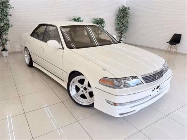 TOYOTA MARK II