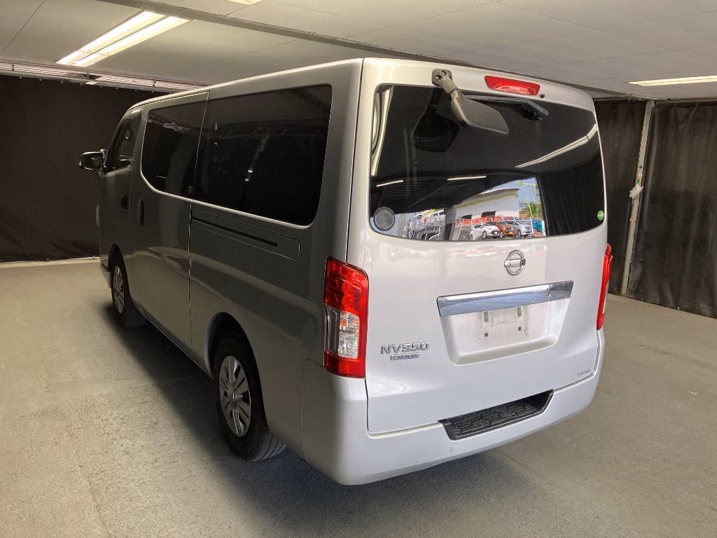 NISSAN NV350 CARAVAN