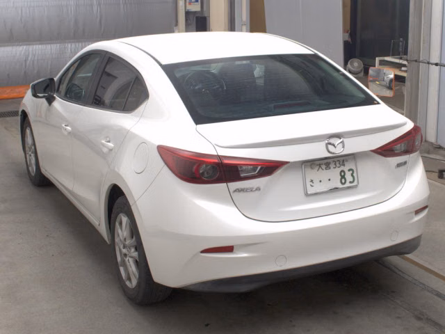 MAZDA AXELA