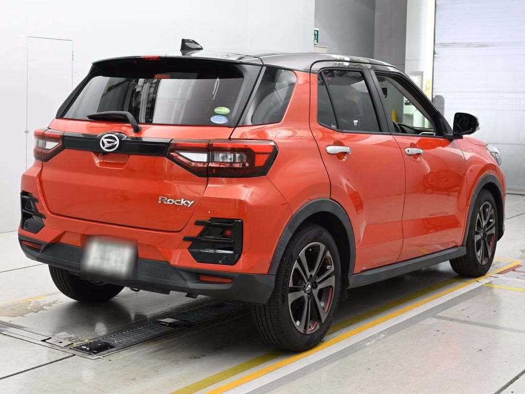 DAIHATSU ROCKY