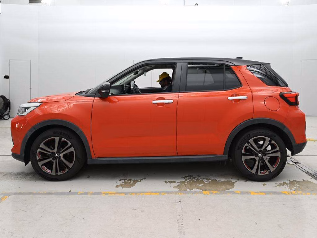 DAIHATSU ROCKY