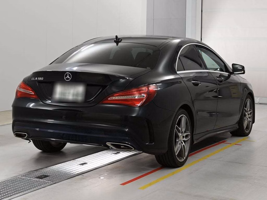 MERCEDES-BENZ CLA-CLASS