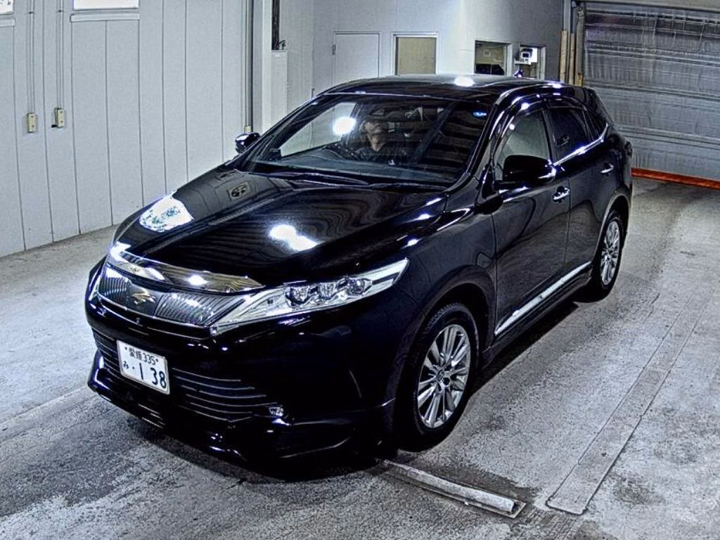 TOYOTA HARRIER