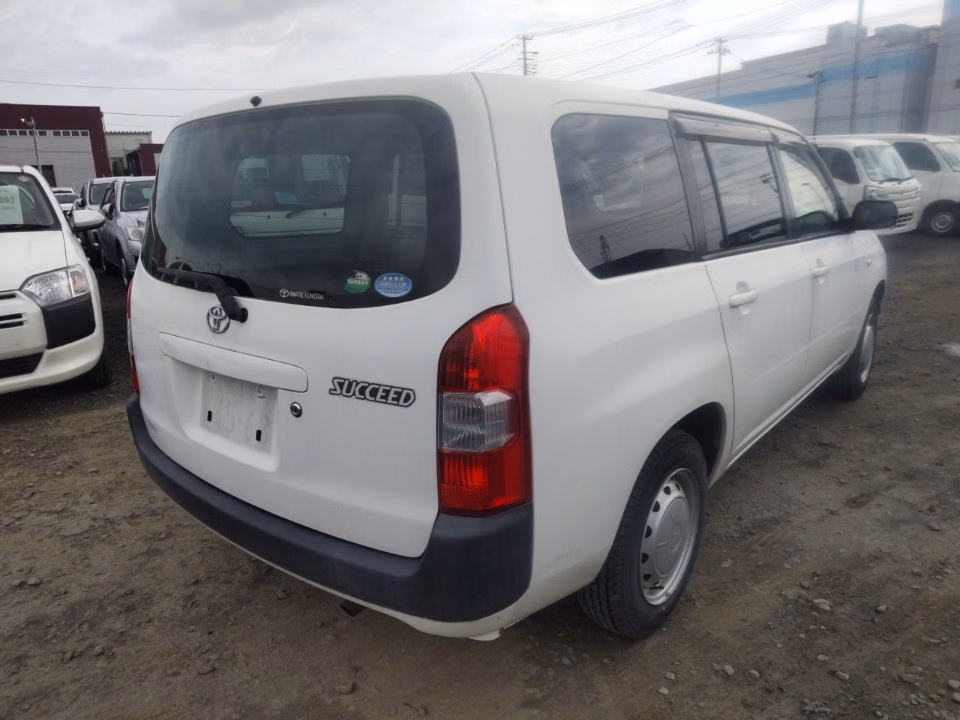 TOYOTA PROBOX