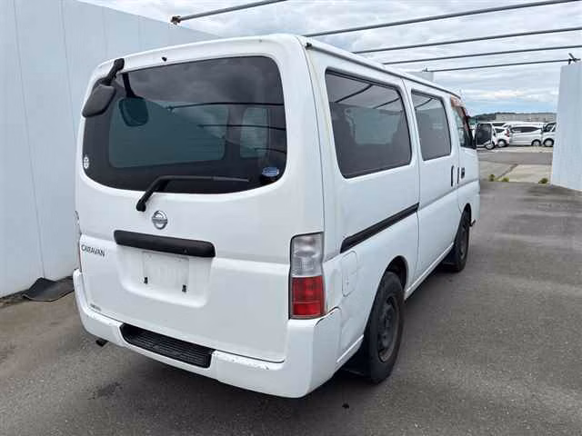 NISSAN CARAVAN