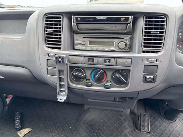 NISSAN CARAVAN