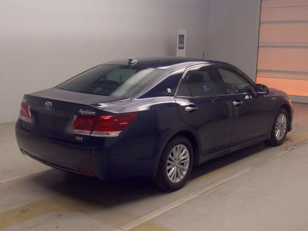 TOYOTA CROWN