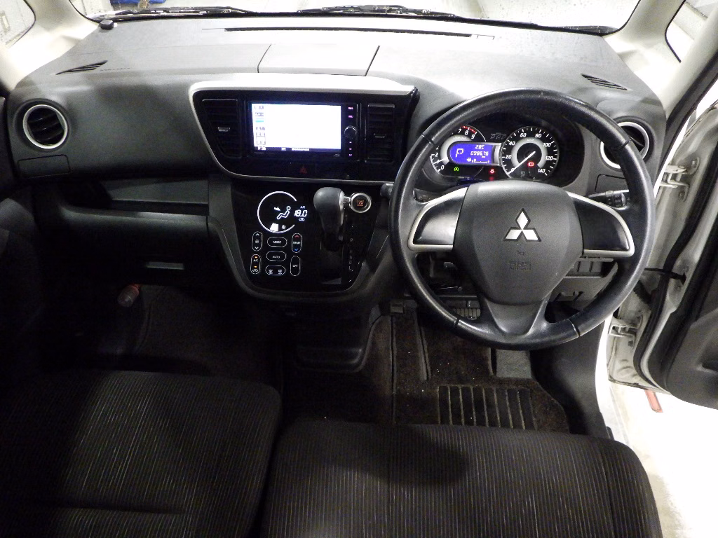 MITSUBISHI EK SPACE