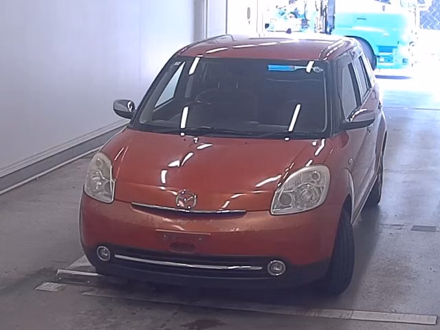 MAZDA VERISA