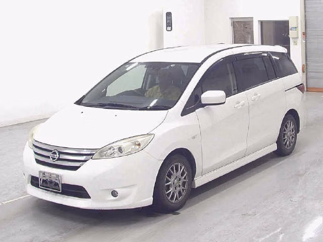 NISSAN LAFESTA
