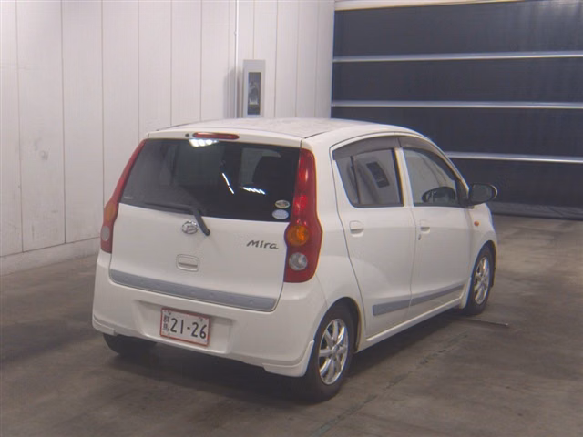 DAIHATSU MIRA