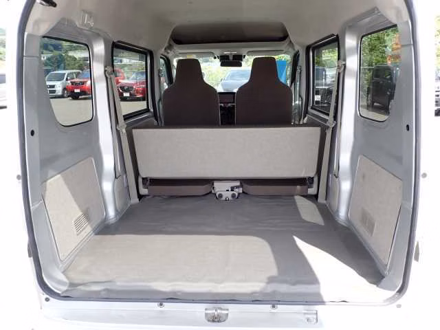 MITSUBISHI MINICAB
