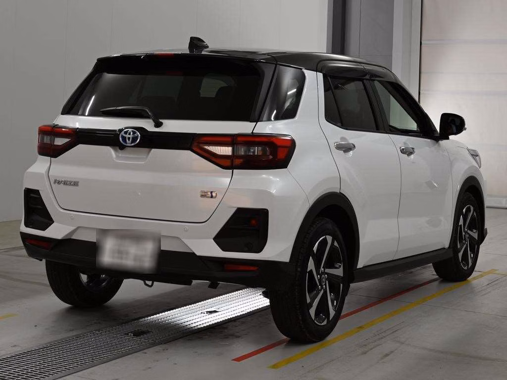 TOYOTA RAIZE