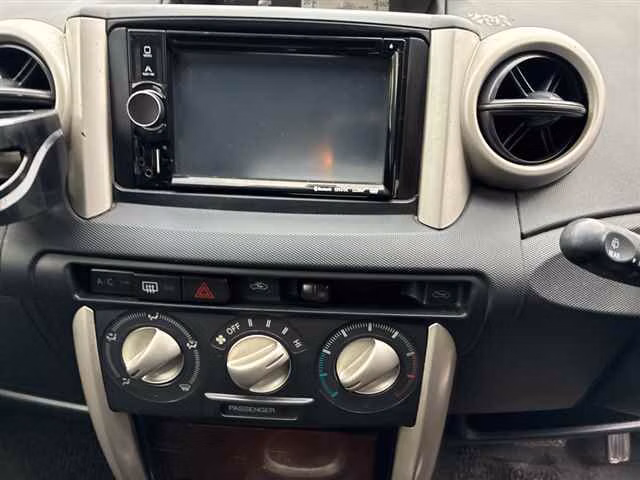TOYOTA IST