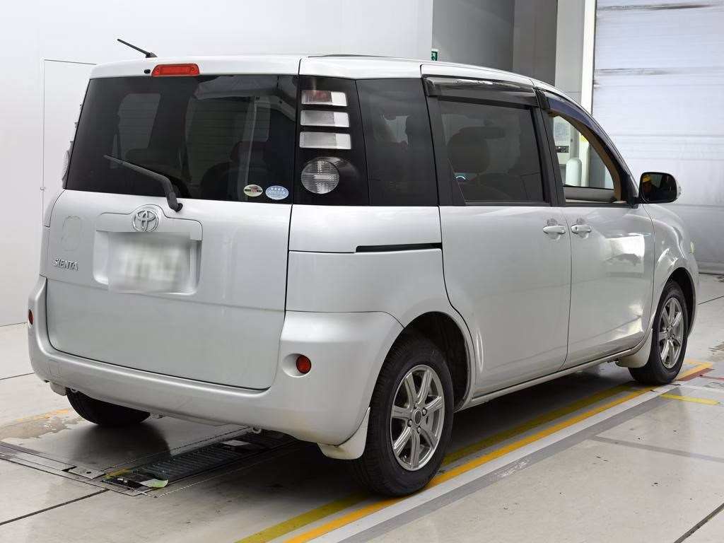 TOYOTA SIENTA