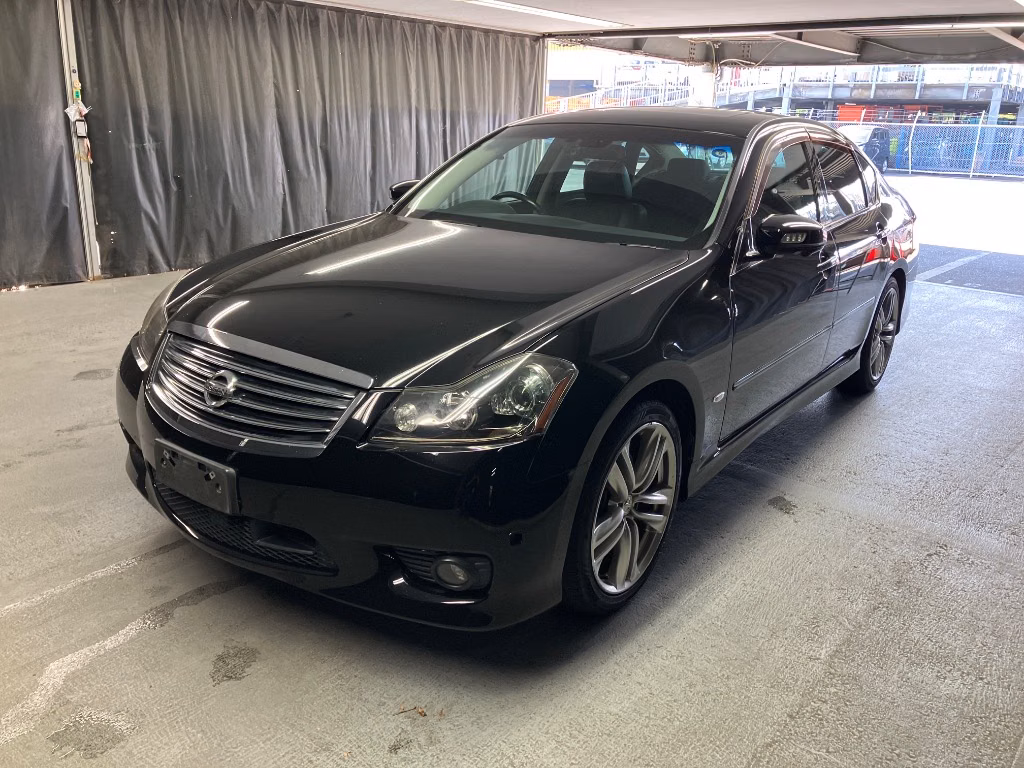 NISSAN FUGA