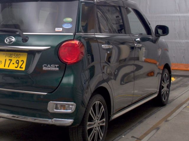 DAIHATSU CAST