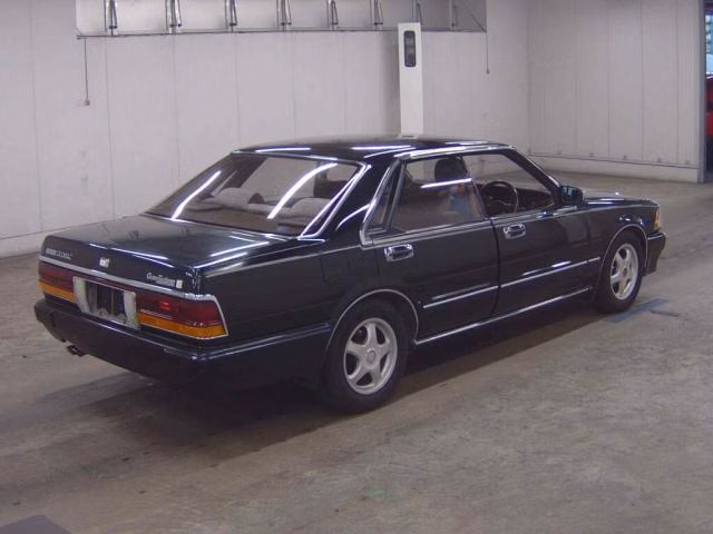 NISSAN CEDRIC