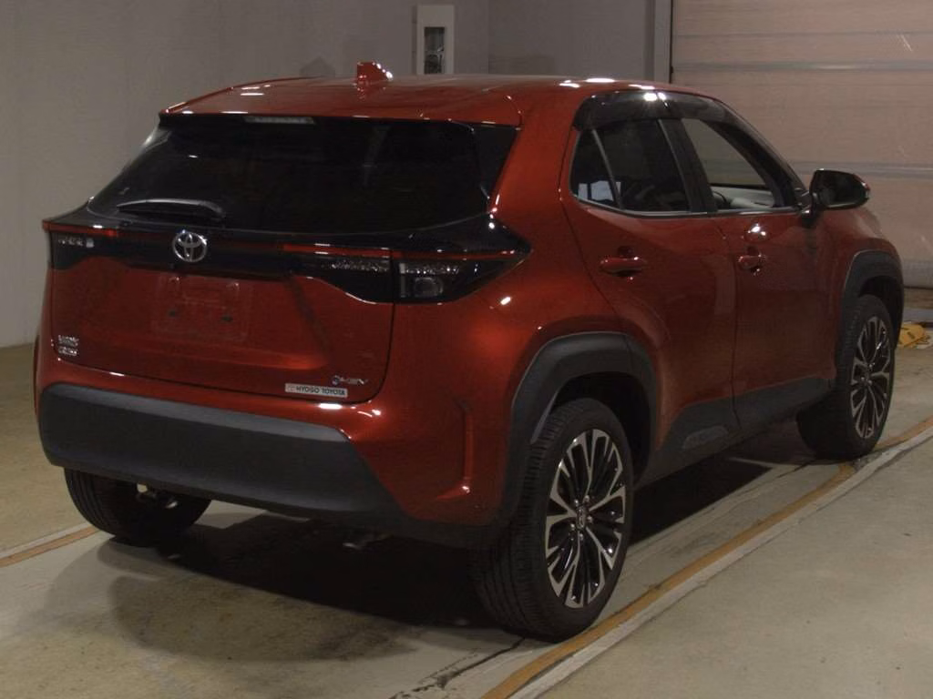TOYOTA YARIS CROSS
