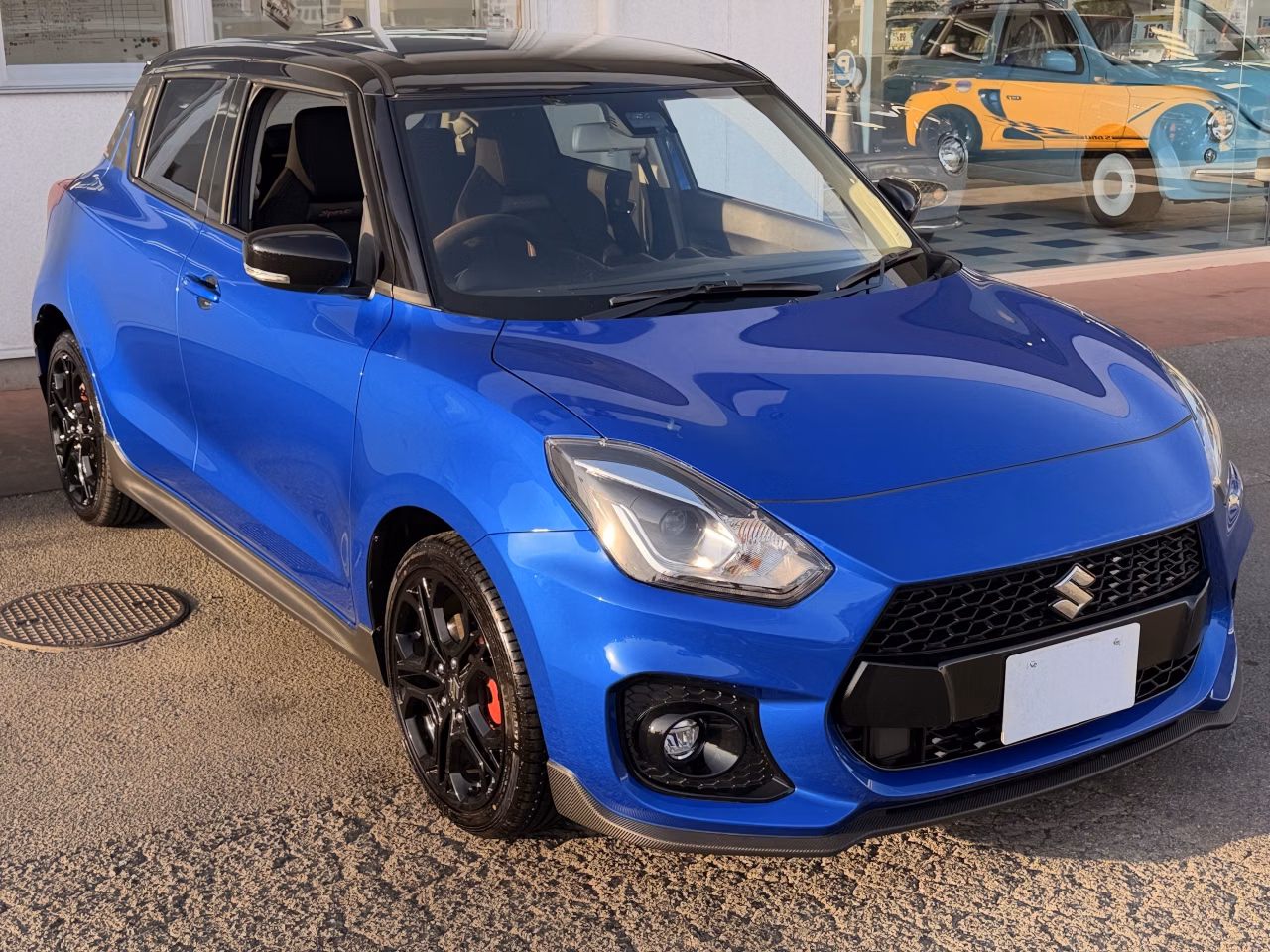 SUZUKI SWIFT