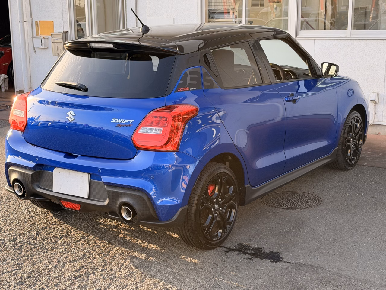 SUZUKI SWIFT