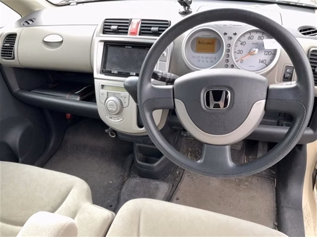 HONDA LIFE