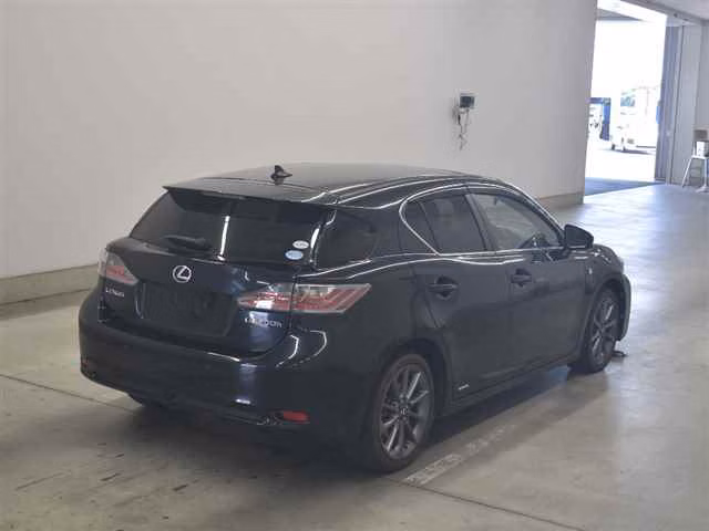 LEXUS CT200H