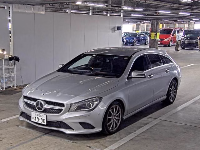 MERCEDES-BENZ CLA-CLASS
