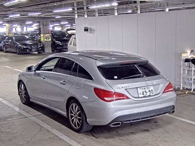 MERCEDES-BENZ CLA-CLASS
