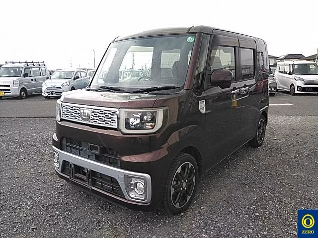 DAIHATSU WAKE