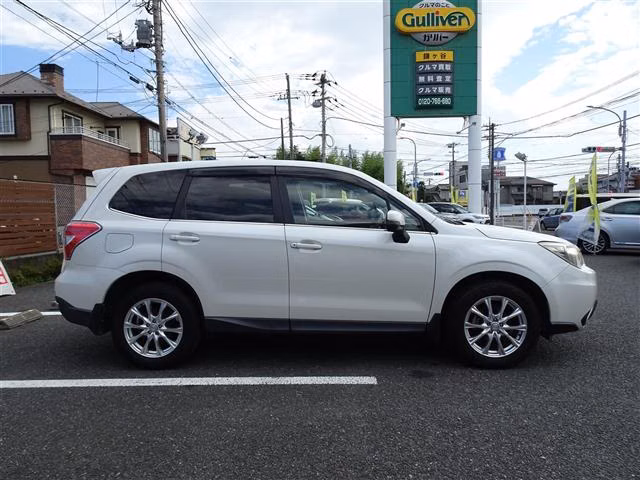 SUBARU FORESTER