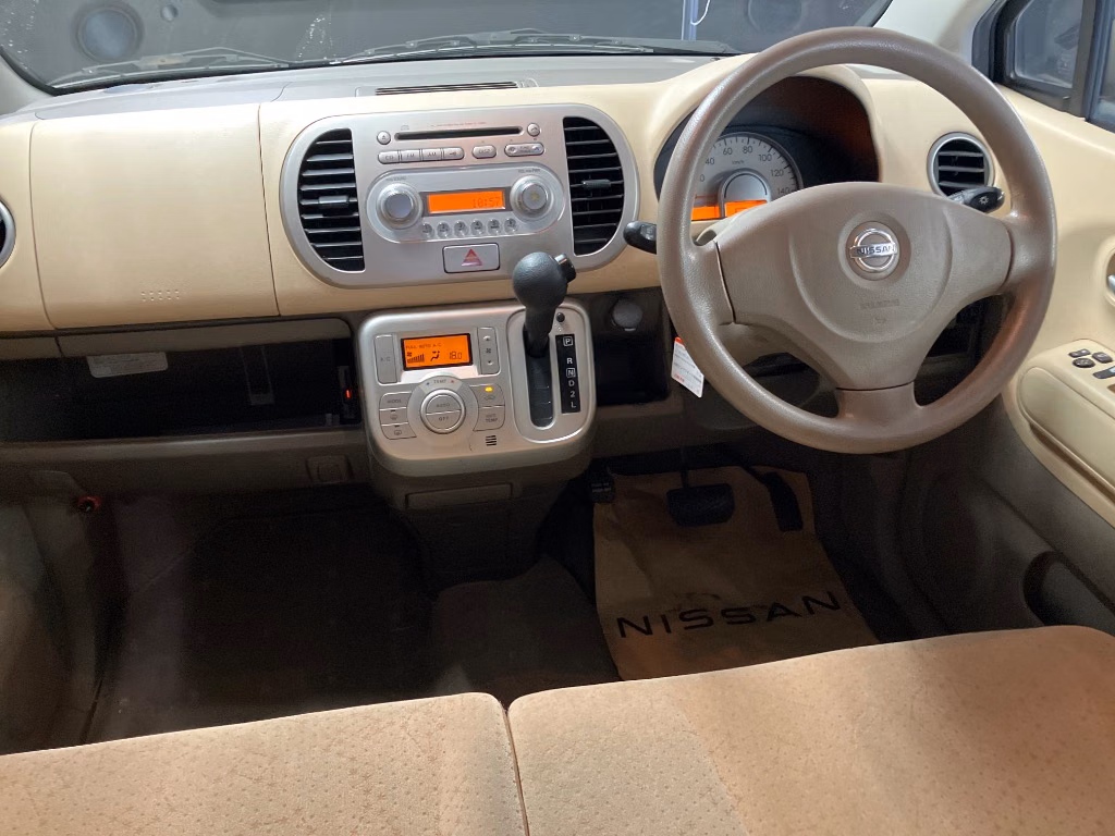 NISSAN MOCO