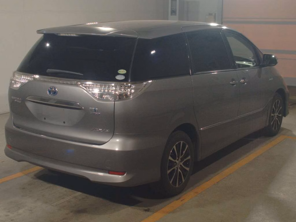 TOYOTA ESTIMA