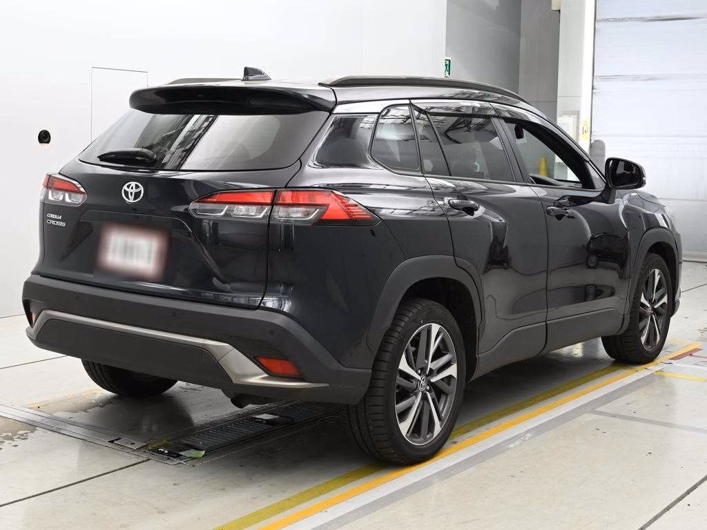 TOYOTA COROLLA CROSS