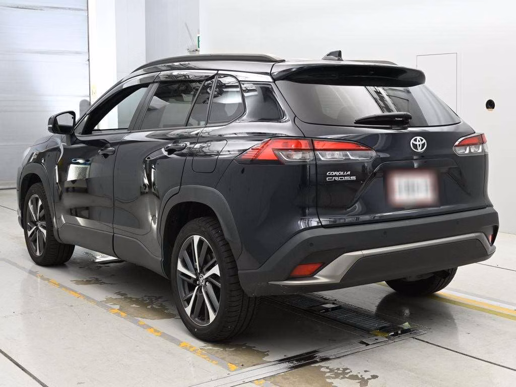 TOYOTA COROLLA CROSS