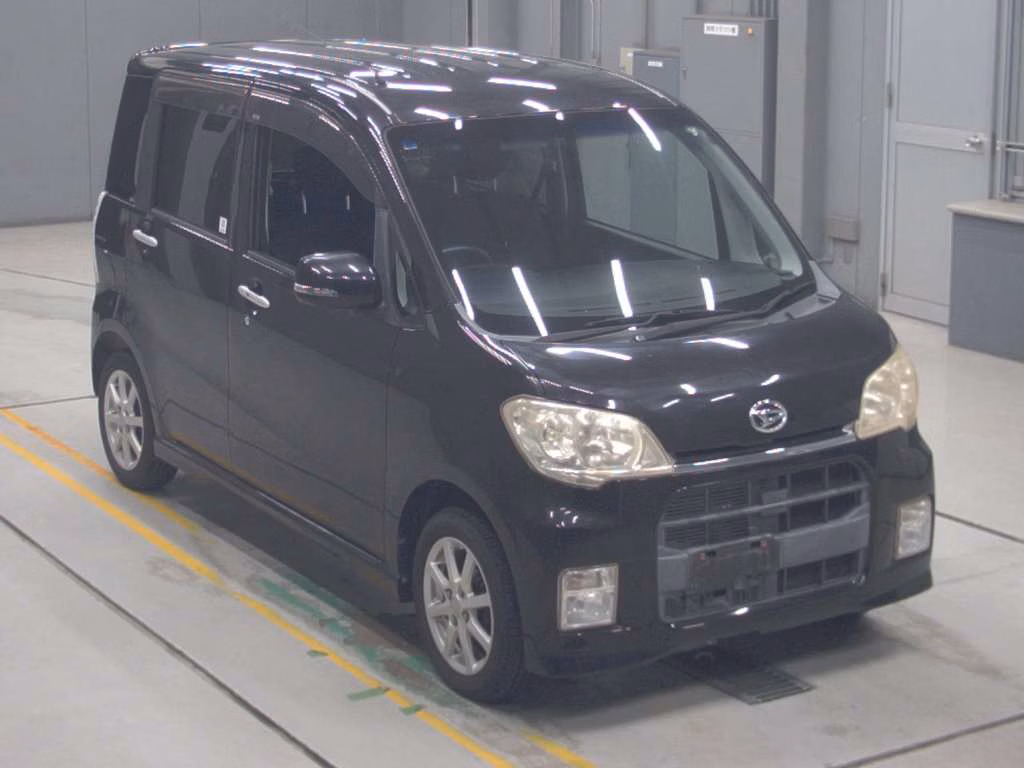 DAIHATSU TANTO EXE