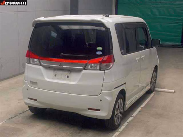 MITSUBISHI DELICA D:2
