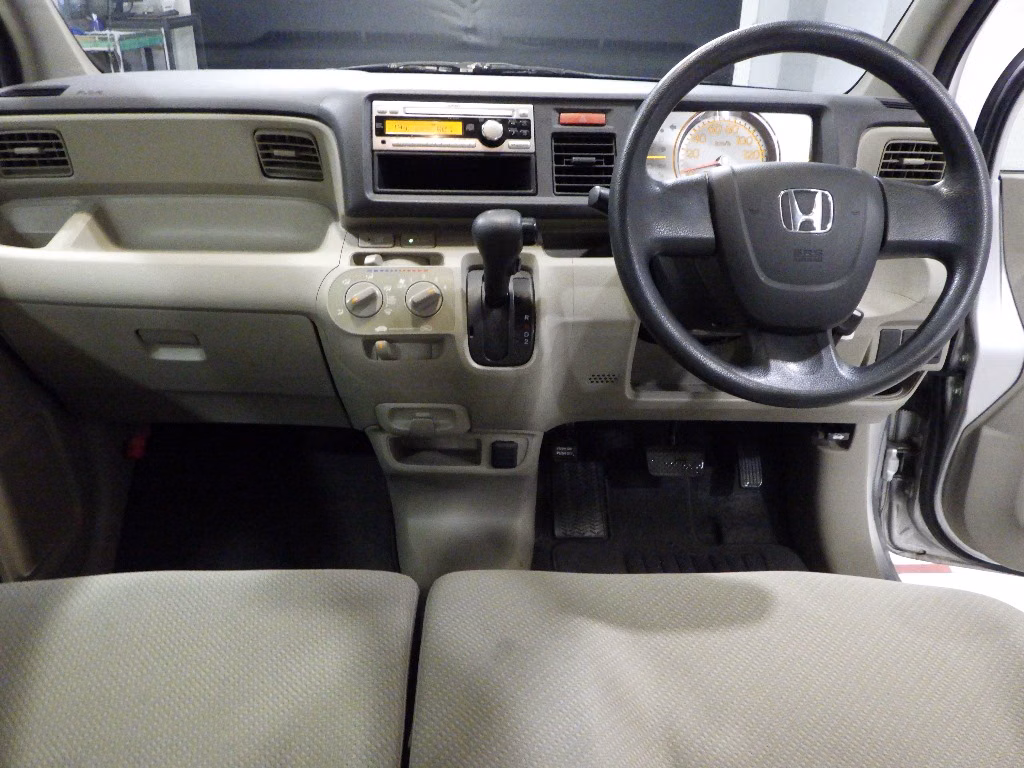 HONDA LIFE
