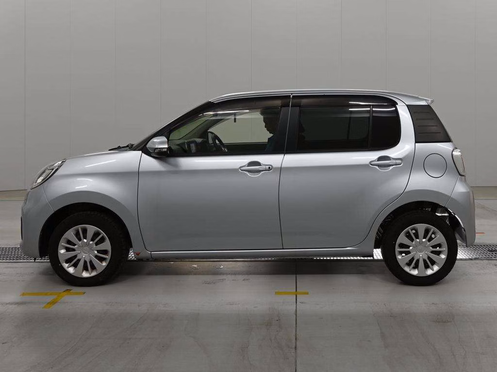 DAIHATSU BOON