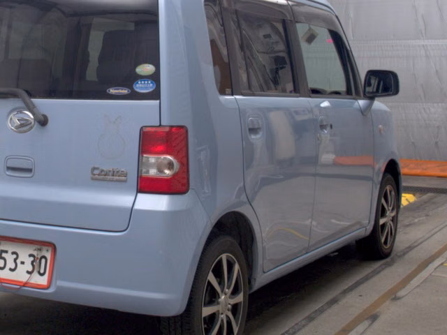 DAIHATSU MOVE CONTE