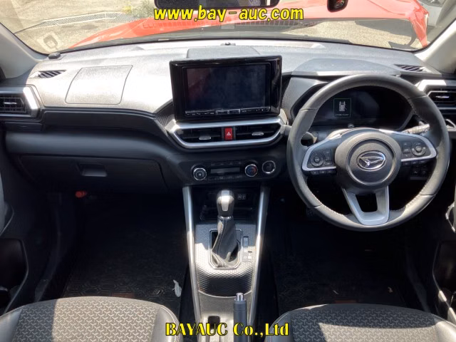 DAIHATSU ROCKY