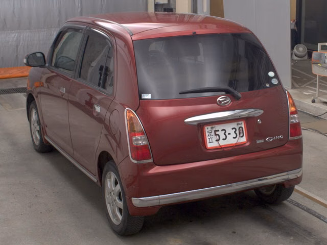 DAIHATSU MIRA GINO