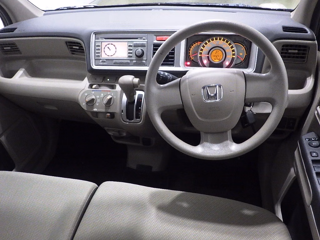 HONDA LIFE