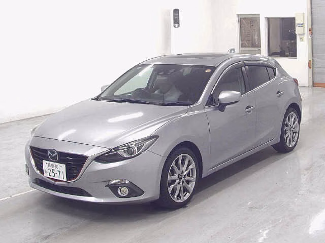 MAZDA AXELA