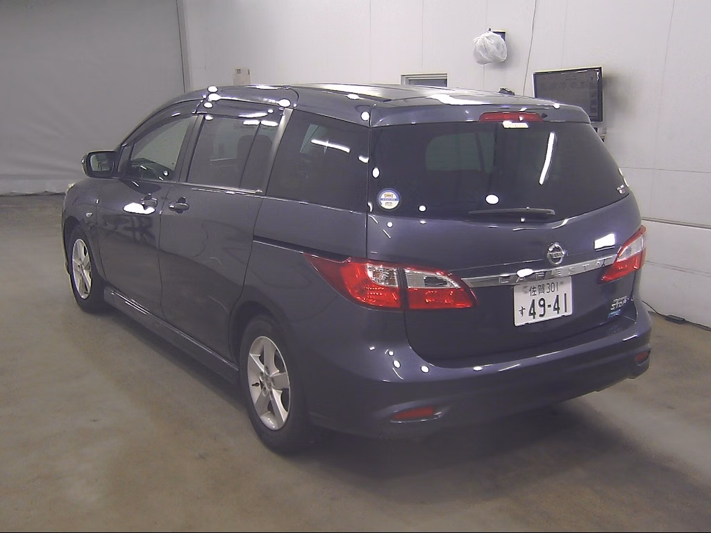 NISSAN LAFESTA