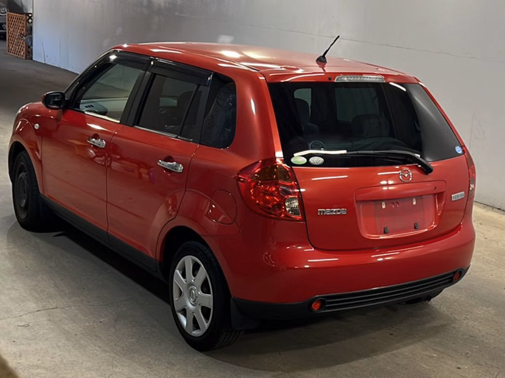 MAZDA VERISA